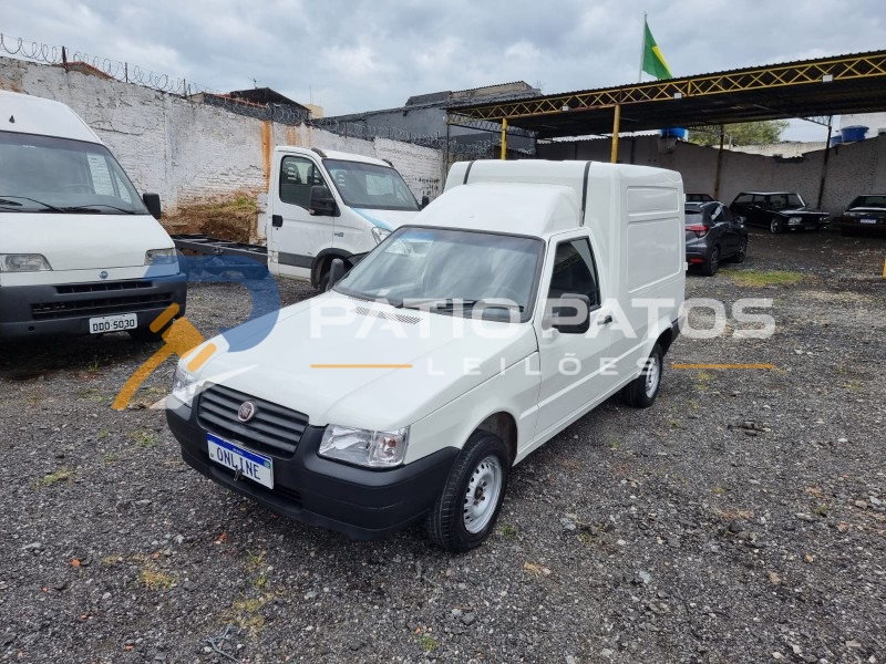 FIAT FIORINO IE; 2005/2005; BRANCA; GASOLINA