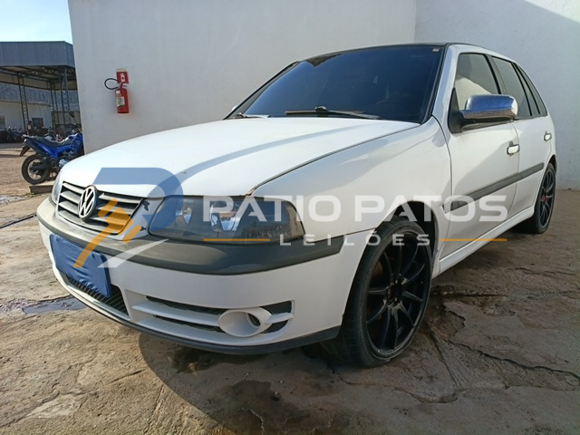 VOLKSWAGEN - GOL 1.6 POWER 2003/2004; BRANCA; GASOLINA
