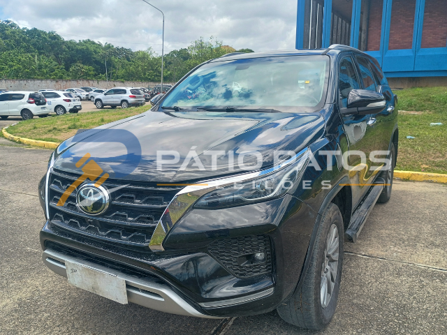 TOYOTA - HILUX SWSRXA4FD 2016/2016; PRETA; DIESEL