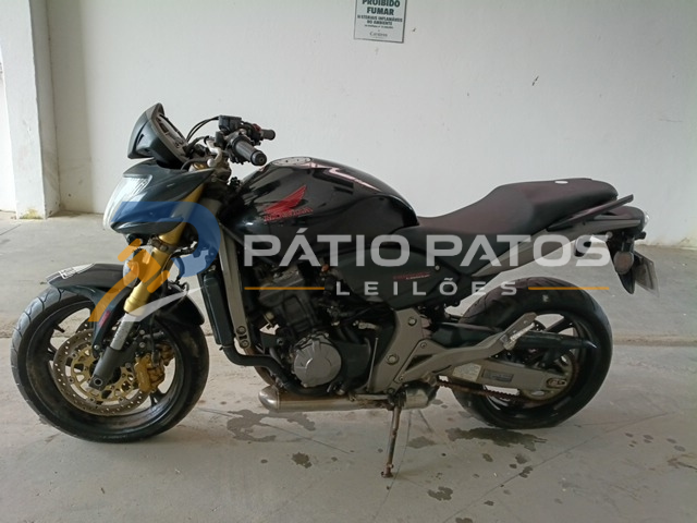 HONDA - CB600F HORNET 2009/2009; PRETA; GASOLINA