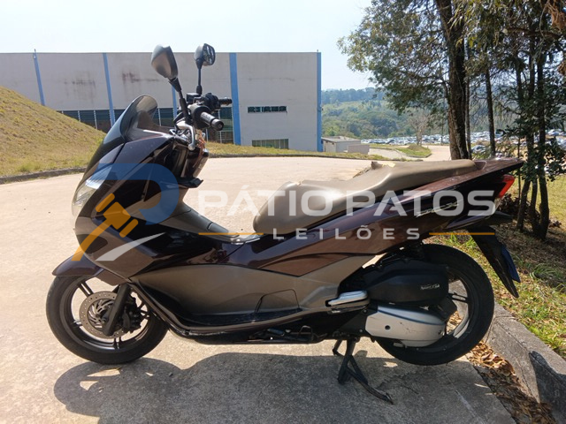 HONDA - PCX 150 DLX 2018/2018; MARROM; GASOLINA