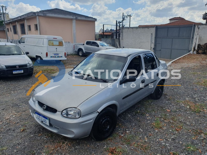GM CORSA CLASSIC; 2003/2003; PRATA; GASOLINA